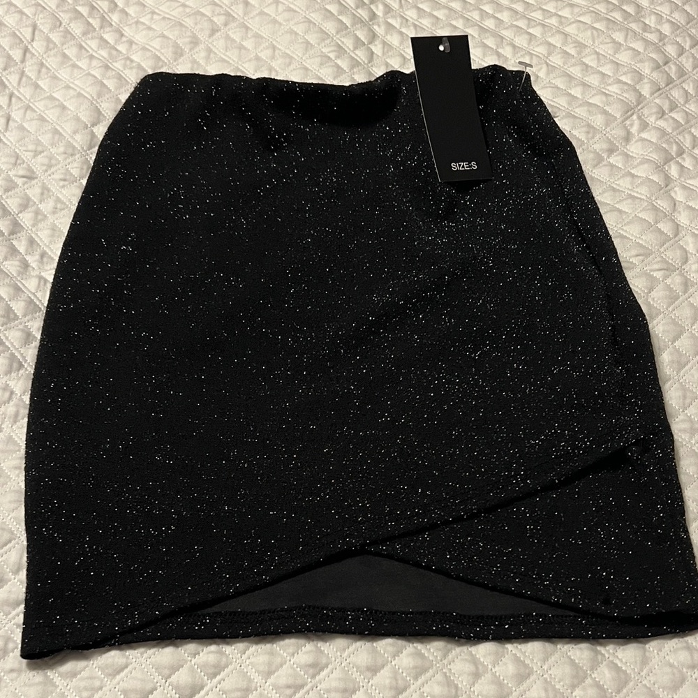 Chic Black Sparkle Mini Skirt